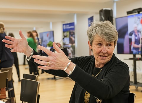 Kyra Kyrklund uudistaisi ja modernisoisi kouluratsastusta niin, että kaikki tuomarointi saadaan linjattua yhteneväiseksi ja sellaiseksi, kuin säännöissä jo nyt edellytetään. Itse asiassa hän on jo yrittänytkin.