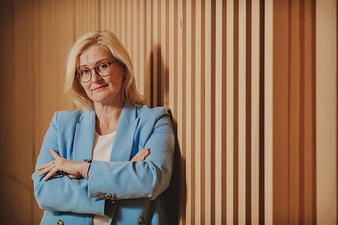 "Toimittaja ei ole urheilijan kaveri eikä hänen henkilökohtaisen brändiviestintänsä jatke. Toimittajan tehtäviin ei liioin kuulu kantaa huolta lajin julkisuuskuvasta", sanoo pitkän ajojahdin läpikäynyt entinen urheilutoimittaja Johanna Aatsalo.