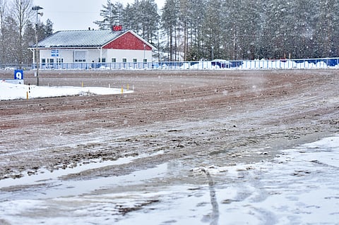 Olosuhteet eivät olleet turvalliset Kaustisen 75-ravien läpiviemiseksi.