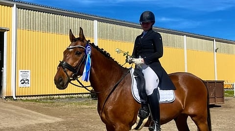 Hanna Moilanen yllättyi viikonloppuna positiivisesti. Kuvassa ratsu Hard Night.