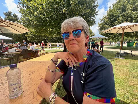 Kyra Kyrklund oli jo SRL:n hyvinvointityöryhmässä, nyt hänet on lisäksi nimitetty lajiasiantuntijaksi kouluratsastukseen.