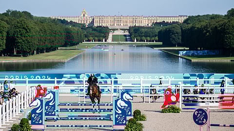 Viisiottelun tiettävästi viimeinen estekilpailu olympialaisissa tapahtui elokuussa Versaillesissa.