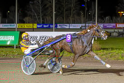 Juri Gagarin rattaillaan Tommi Kylliäinen