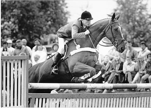 Muistoissamme Pekka Larsen 1960-2024. Kuvassa ratsu Shananigan.