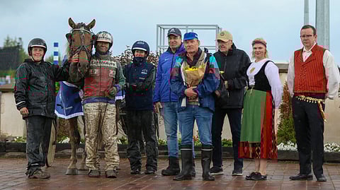 Karlas kuului rivin yllätysvoittajiin.