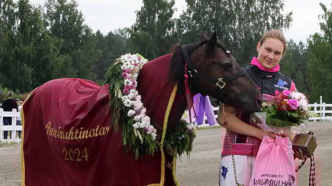 Raviponit Tejas Klarita