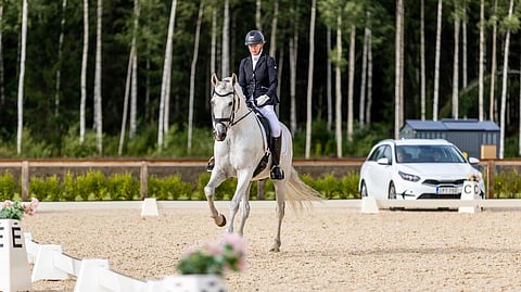 Mestaruusluokan voittivat Hanna-Mari Metsänoja ja Aprendez W.