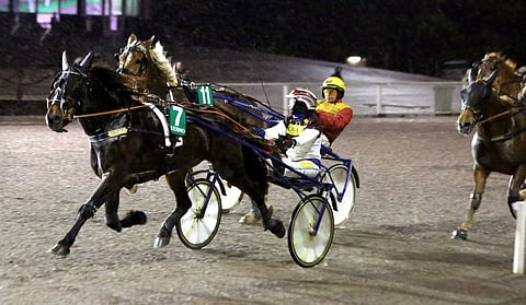 B.W.Raz otti hallitun täysosuman ennen mainiosti kirinyttä Cristoxia.