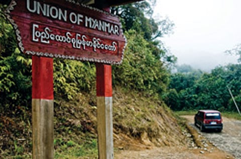 The colour of fringe histories