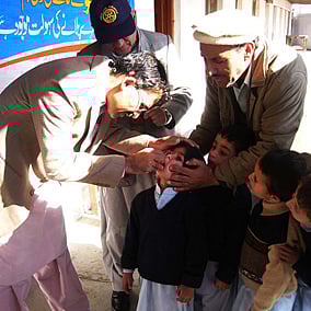 Polio vaccination in Chitral, Khyber Pakhtunkhwa.Flickr / Ground Report