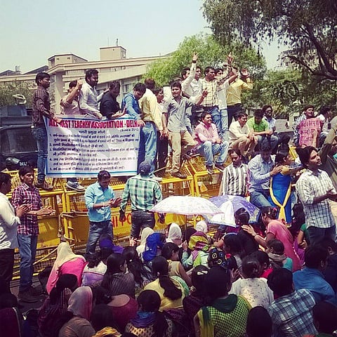 Contract teacher protest for the regularisation of their jobs in Delhi in 2015
Photo : Praveen Tobadia