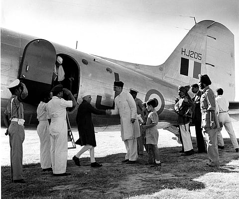 Former chief minister  of Jammu and Kashmir Sheikh Abdullah receives then prime minister Jawaharlal Nehru at Srinagar Airport in 1949.