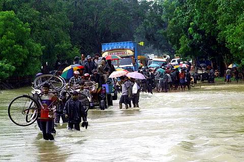Monsoon flooding in the Vanni in 2008. Photo: trokilinochchi / Flickr
