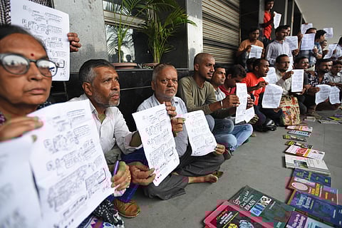 Vendors of the Patri Kitab Bazaar protest against their reallocation to Mahila Haat in September 2019. Pressures of institutional regulation and standardisation of urban space in Delhi has formalised the book market over the years.