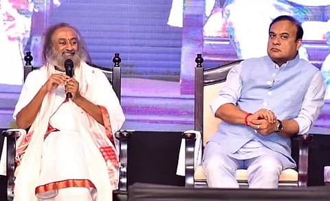 एक नेता की स्पष्ट दृष्टि पहचान: आध्यात्मिक गुरु श्री श्री रविशंकर (Clear vision hallmark of a leader: Spiritual guru Sri Sri Ravi Shankar)