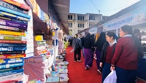 मणिपुर अशांति के बीच 30वां इंफाल पुस्तक मेला आयोजित, जनता की मांग पर बढ़ा दिया गया
