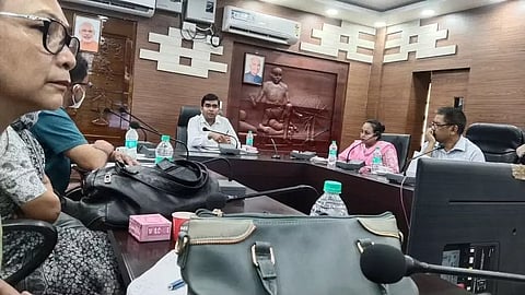 नियमित टीकाकरण पर लखीमपुर जिला कार्यबल की बैठक आयोजित