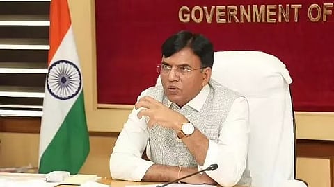 भारत के पास कोविड टीकाकरण का 'मजबूत सुरक्षा कवच' है: मनसुख मंडाविया