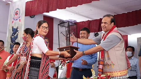 कार्बी भाषा और संस्कृति के विकास के लिए प्रतिबद्ध: मुख्यमंत्री हिमंत बिस्वा सरमा