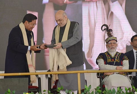 प्रधानमंत्री नरेंद्र मोदी ने मेघालय में कई परियोजनाओं का शिलान्यास और उद्घाटन किया