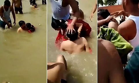 अयोध्या: सरयू नदी में नहाते समय पत्नी को किस करने पर गुस्साई भीड़ ने आदमी को पीटा