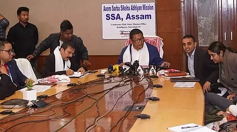 10 सरकारी स्कूलों में टिंकरिंग लैब स्थापित करने के लिए समझौता ज्ञापन पर हस्ताक्षर