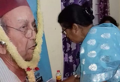 साहित्यकार और शिक्षाविद राबिन चौधरी को डूमडूमा में याद किया गया