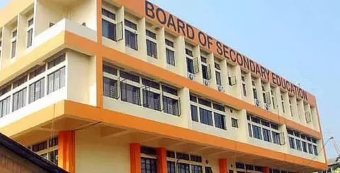 असम: 45 वर्षीय महिला ने HSLC परीक्षा पास की