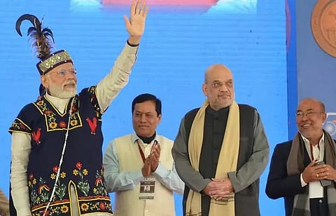 भ्रष्टाचार, भाई-भतीजावाद जैसी बाधाओं को लाल कार्ड दिया: नरेंद्र मोदी