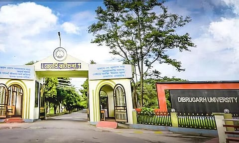 डिब्रूगढ़ में एंटी रैगिंग कमेटी के सामने पेश हुआ एक छात्र