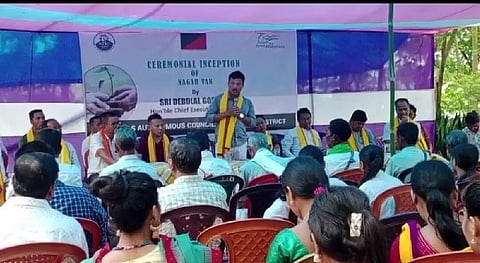 नगर वन के स्थापना समारोह में शामिल हुए NCHAC CEM देबोलाल गोरलोसा