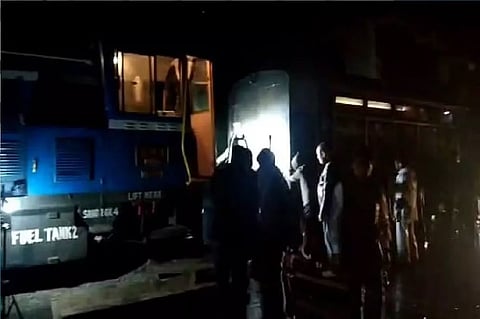 पश्चिम बंगाल: दार्जिलिंग जाने वाली टॉय ट्रेन सोनादा के पास पटरी से उतरी