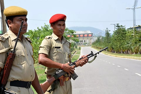 असम के बारपेटा जिले में भीड़ ने पुलिस टीम पर हमला किया, 3 गिरफ्तार