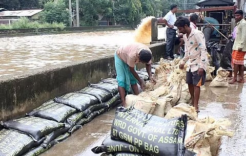असम बाढ़: क्षतिग्रस्त घरों के लिए दिसपुर 200 करोड़ रुपये देगी राहत राशि