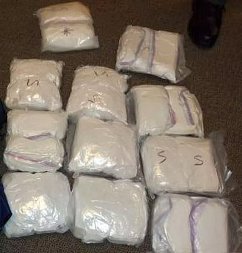 असम: अमिनगांव में छह करोड़ रुपये की हेरोइन जब्त, तीन गिरफ्तार