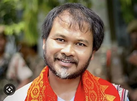 अखिल गोगोई असम विधानसभा से निलंबित