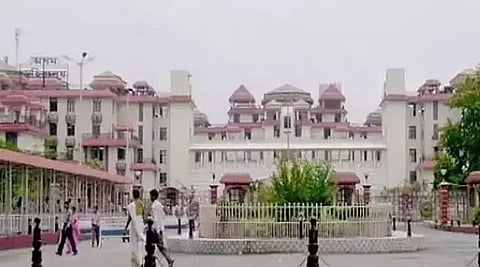 चेहरों को पहचानने के लिए नई उपस्थिति प्रणाली