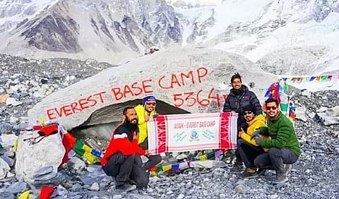 प्लास्टिक प्रदूषण पर जागरूकता के लिए बजली के पांच युवाओं ने 120 किमी पैदल चाल चली