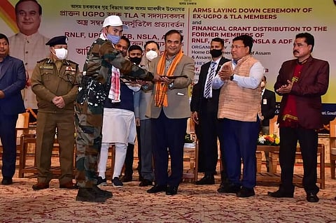 हमें अर्थव्यवस्था की क्रांति चाहिए, हथियारों की नहीं: सीएम हिमंत बिस्वा सरमा