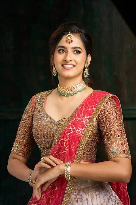 Can eating chocolate cause pimples?