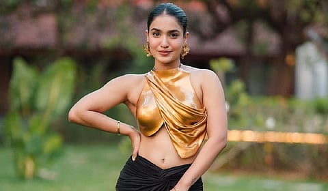 Actress Saniya Iyappan Latest Clicks