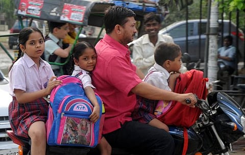 பெற்றோரின் அக்கறை எதில் இருக்க வேண்டும்?