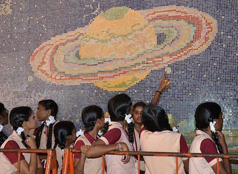 கோளரங்கில் கோலாகலம்