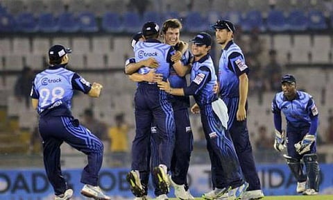 டைட்டன்ஸ் த்ரில் வெற்றி