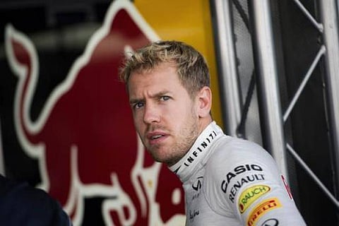 கார் பந்தய வீரர் வெட்டல் மீது குற்றச்சாட்டு