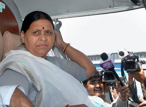 அரசியல் சதி: ராப்ரி தேவி பேட்டி