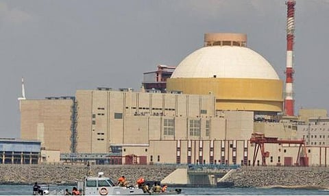 கூடங்குளம்: முதல் அணு உலையில் மின் உற்பத்தி தொடக்கம்
