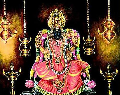 அம்மன் சிலையும் படிக்கல்லும்