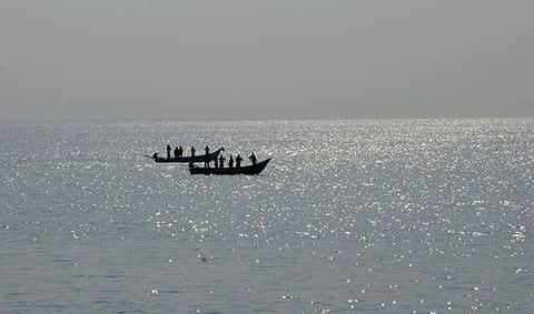 கத்தார் படகு விபத்தில் நாகை மீனவர்கள் மாயம்