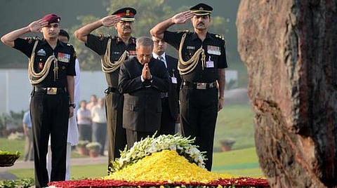 இந்திரா காந்தியின் 29வது நினைவு தினம் அனுசரிப்பு: தலைவர்கள் அஞ்சலி